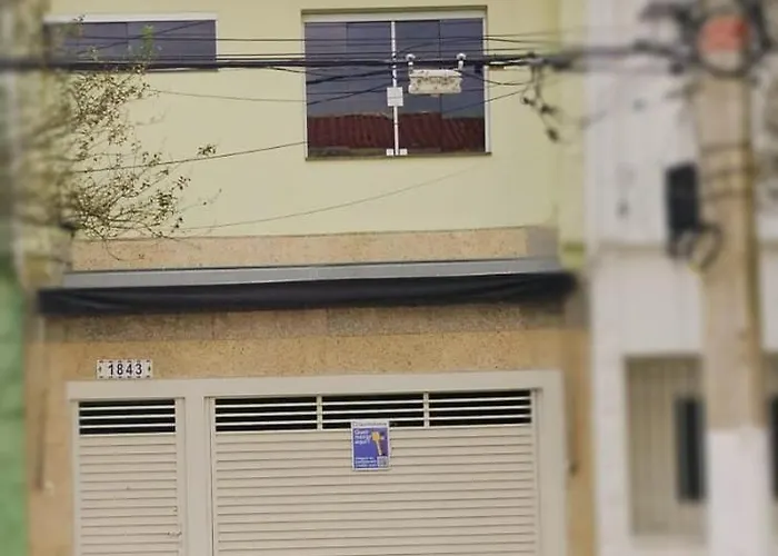 Suites Casal E Solteiro Em Casa Familiar
