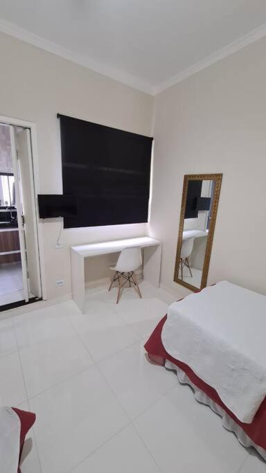 Apartamento Casal E Solteiro Em Casa Familiar *
