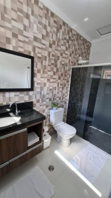 Apartamento Casal E Solteiro Em Casa Familiar *